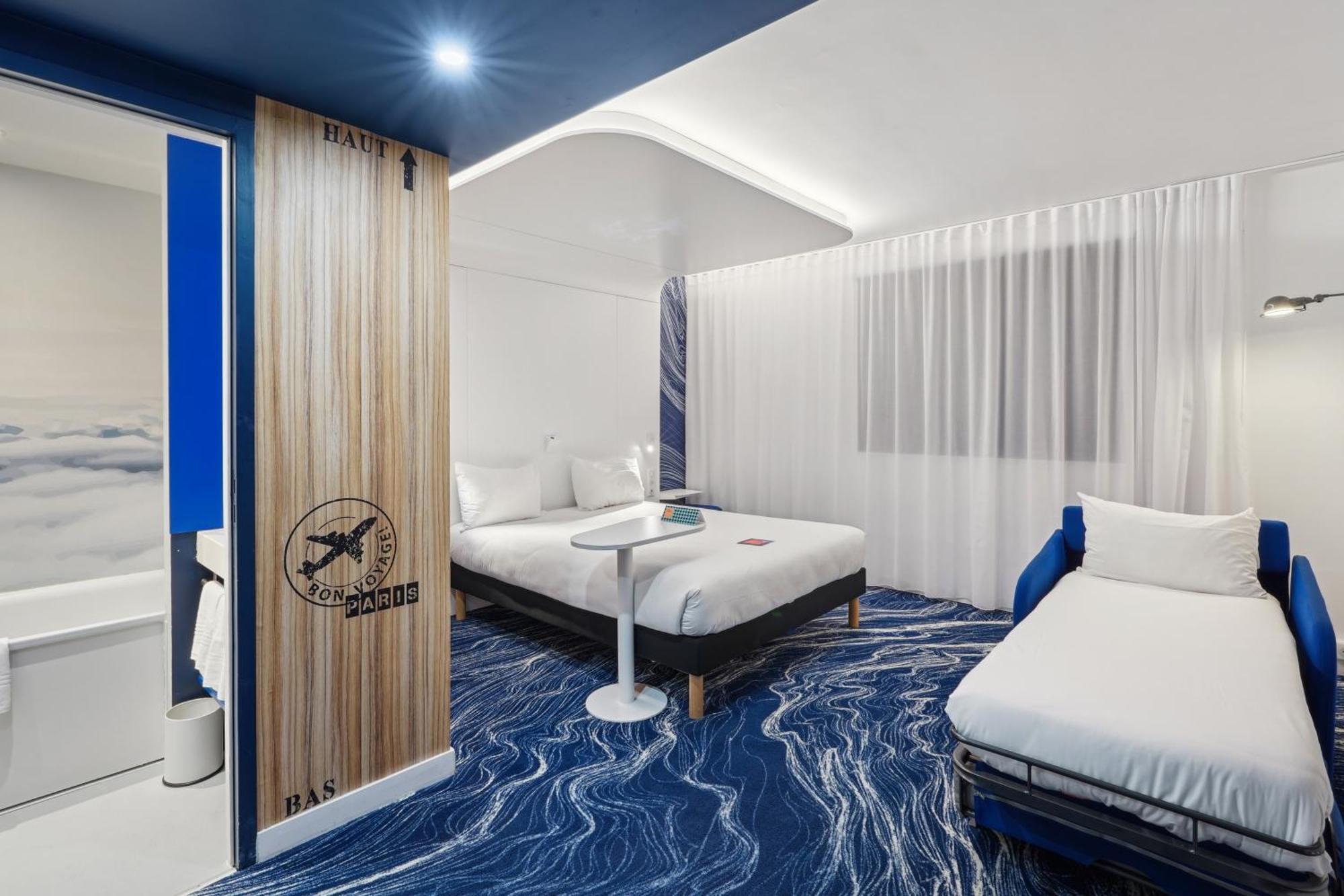Отель Ibis Styles Paris Orly Airport Paray-Vieille-Poste Экстерьер фото