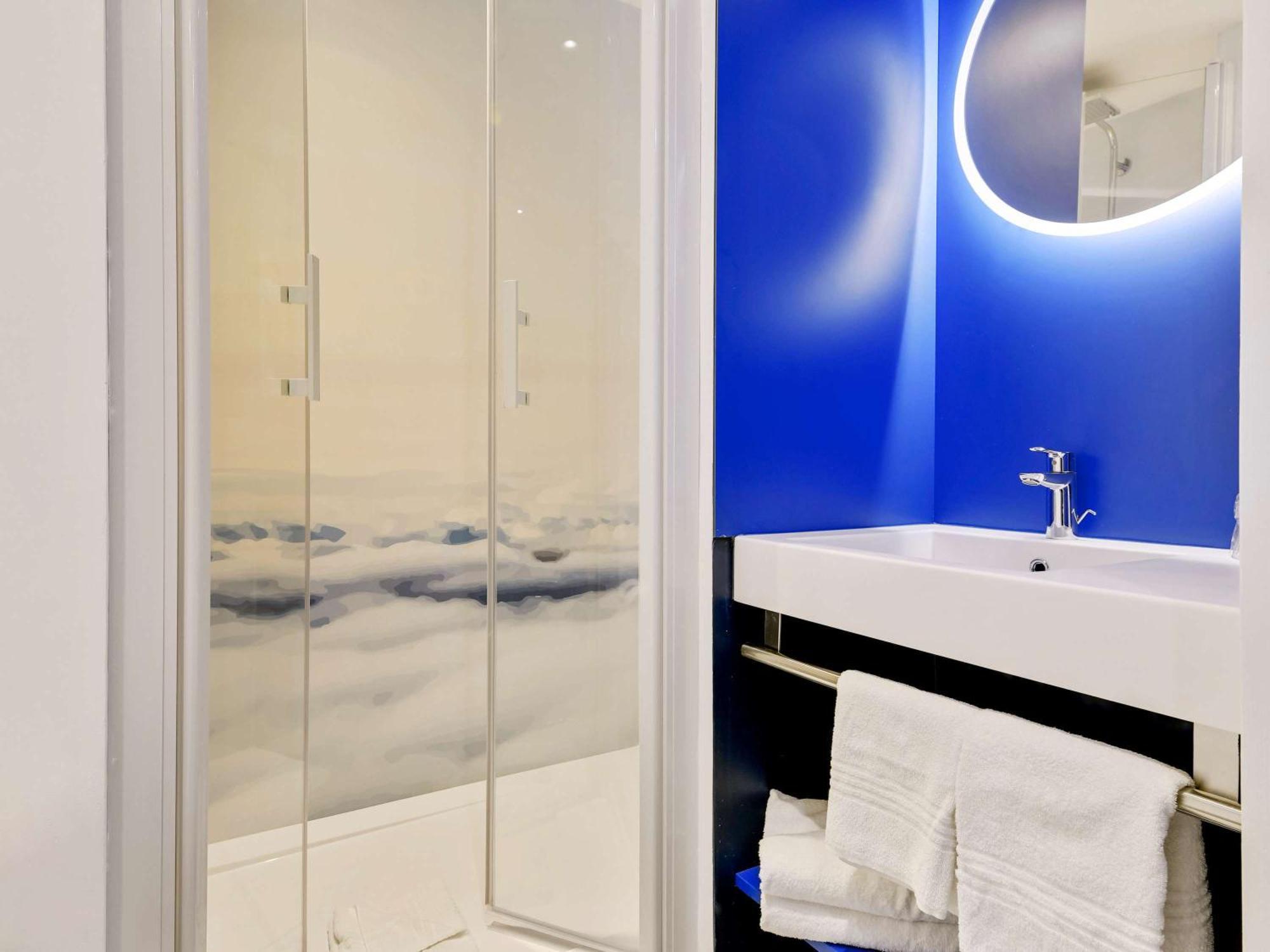Отель Ibis Styles Paris Orly Airport Paray-Vieille-Poste Экстерьер фото