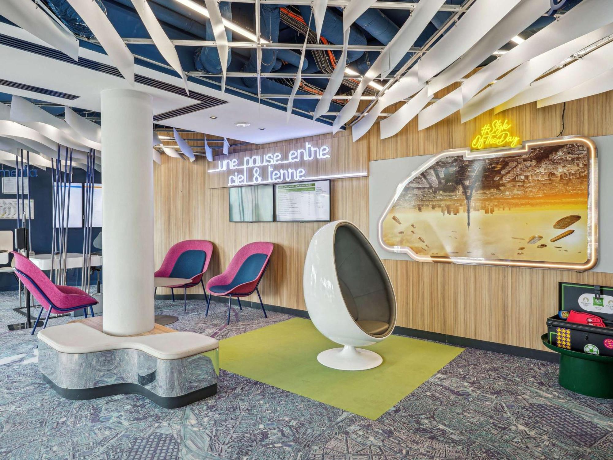 Отель Ibis Styles Paris Orly Airport Paray-Vieille-Poste Экстерьер фото